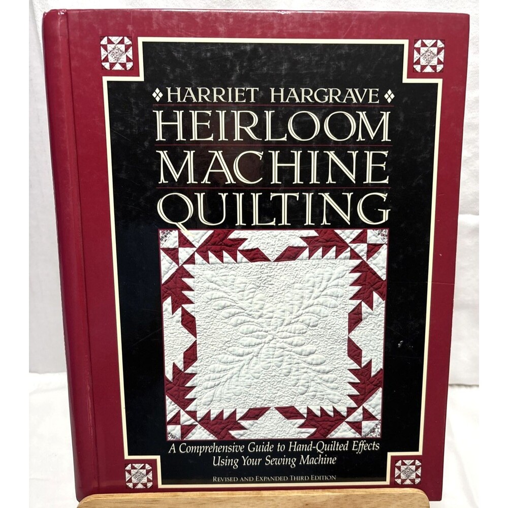 Heirloom Machine Quilting   Book   By    Harriet Hargrave Signed